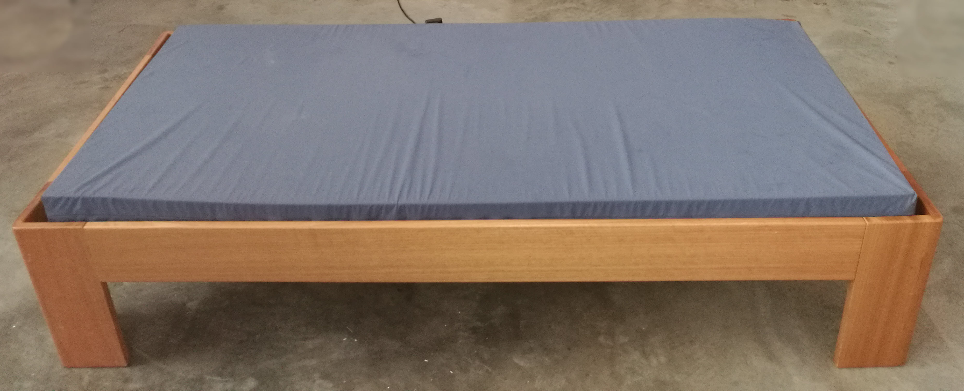 WOODEN HOSPITAL BED All Set Rentals
